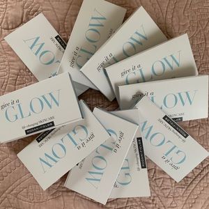RODAN AND FIELDS SAMPLES